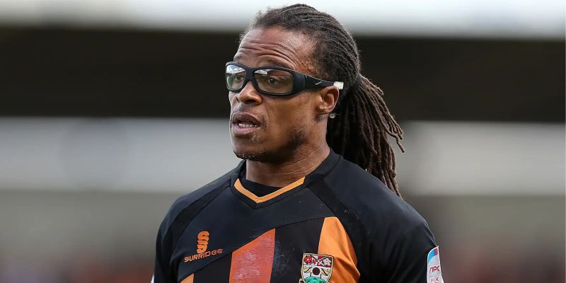 Điểm qua những điểm mạnh trong lối chơi của Edgar Davids