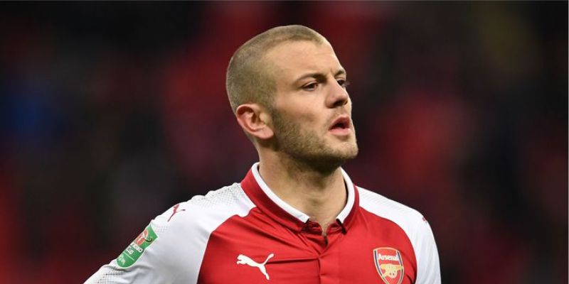Hãy nhìn lại cột mốc của Jack Wilshere để hiểu rõ hơn